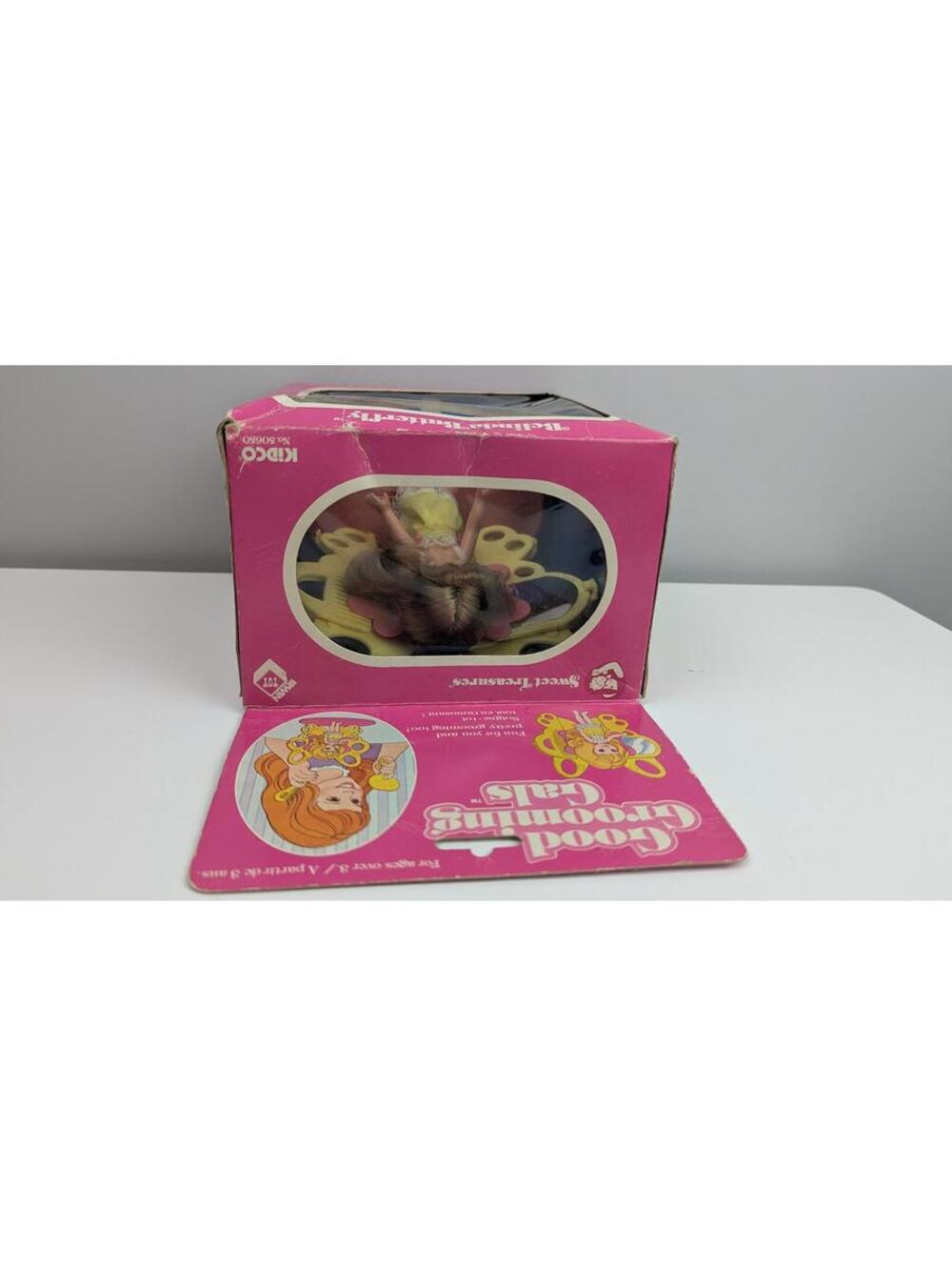 Vintage Kidco Good Grooming Gals Belinda Butterfly Doll Set NIB - Picture 6 of 7